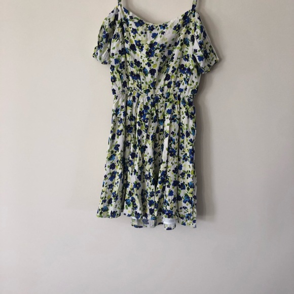 Privacy Please Troy Mini in Kristina Floral - Picture 6 of 6